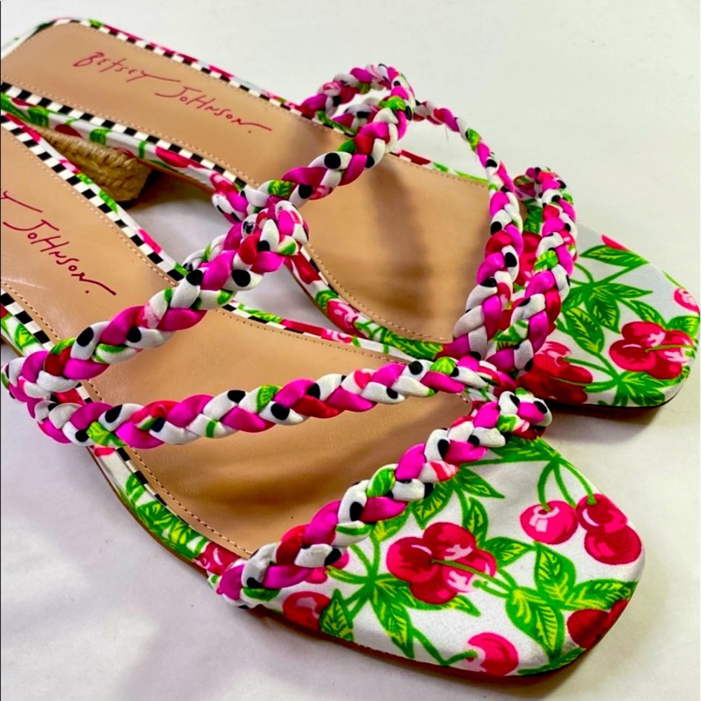 New Betsey Johnson Grovee Braided Dress Sandals - Picture 3 of 12